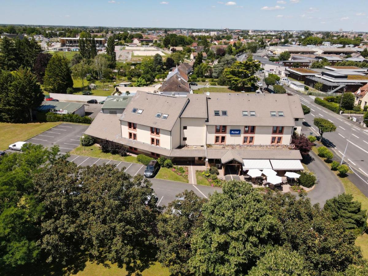 Kyriad Châteauroux Buitenkant foto