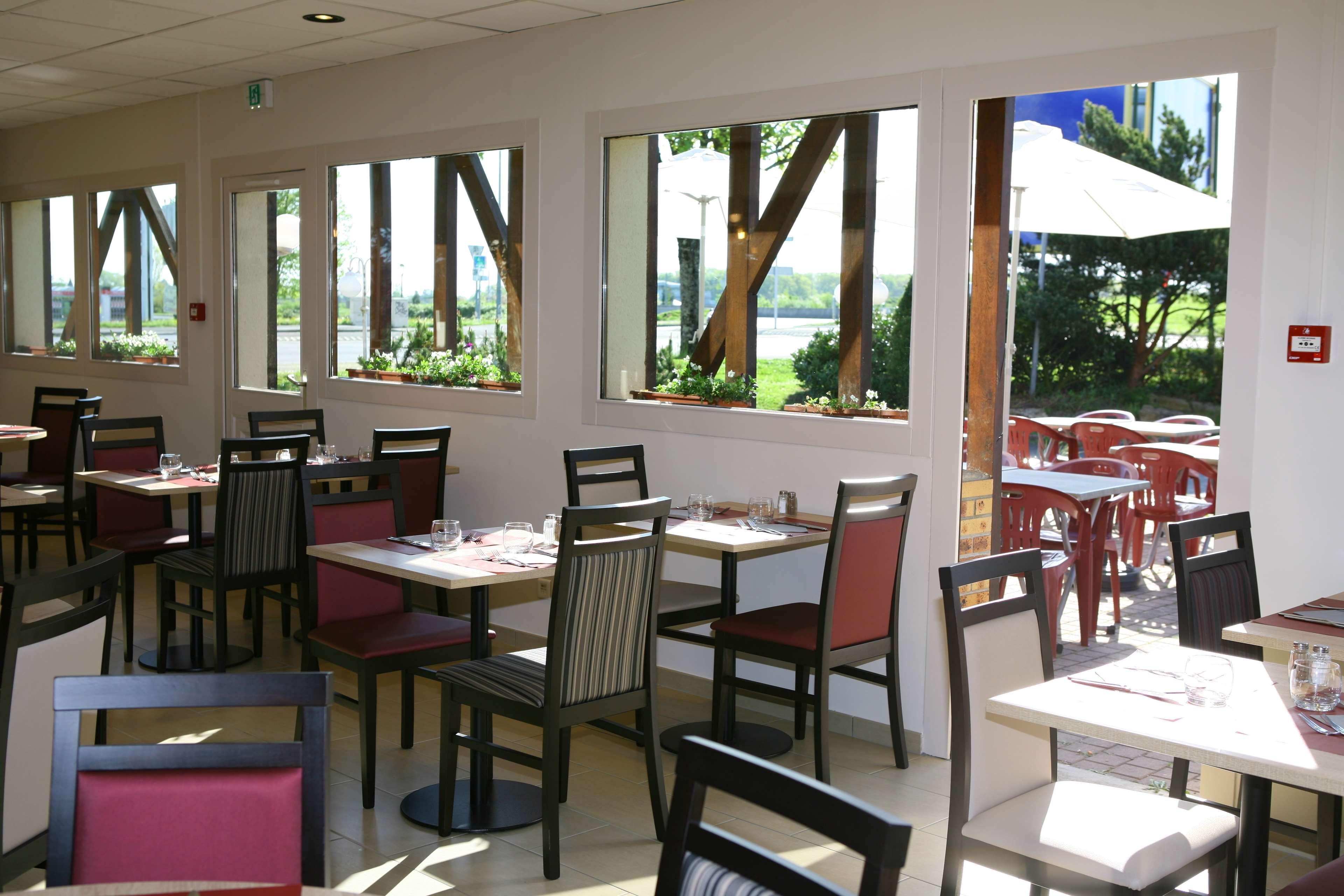 Kyriad Châteauroux Buitenkant foto